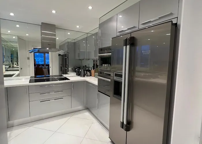 Exclusive Comfy In Crans-montana Апартаменты *